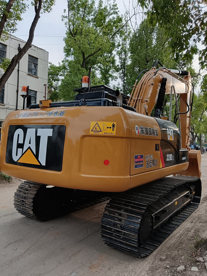 CATERPILLAR 320D CAT 320D2 L - Escavadora de rastos: foto 4 CATERPILLAR 320D CAT 320D2 L - Escavadora de rastos: foto 4