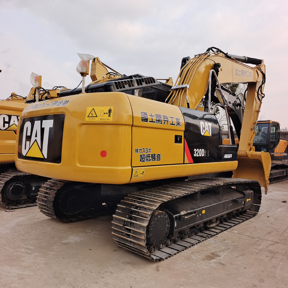 CATERPILLAR 320D CAT 320D2 L - Escavadora de rastos: foto 5 CATERPILLAR 320D CAT 320D2 L - Escavadora de rastos: foto 5