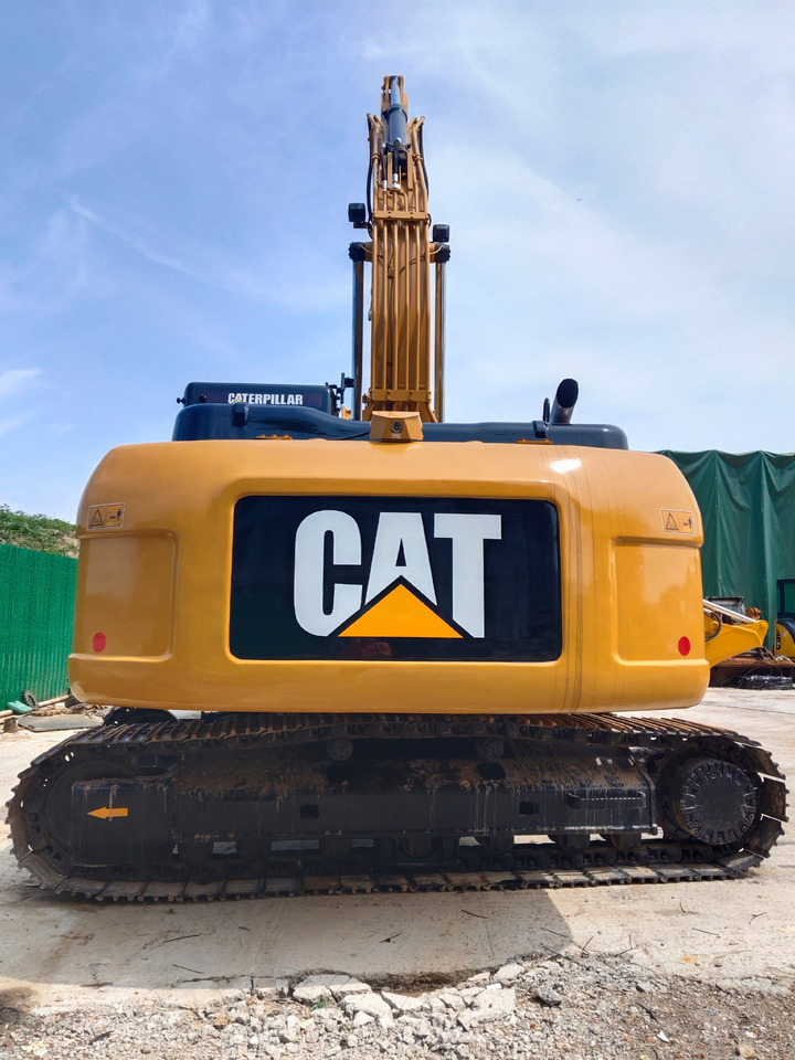 CATERPILLAR 320D2 Caterpillar 320D D2 L with Powerful C7.1 Diesel Engine - Escavadora de rastos: foto 2 CATERPILLAR 320D2 Caterpillar 320D D2 L with Powerful C7.1 Diesel Engine - Escavadora de rastos: foto 2