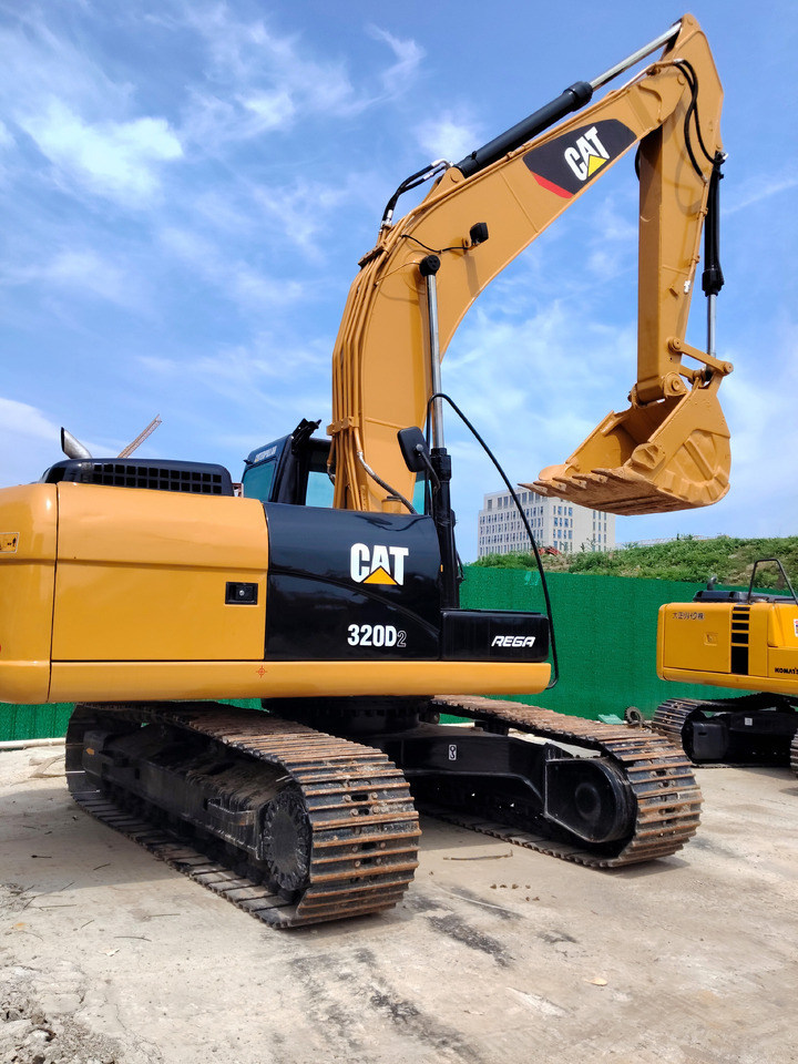 CATERPILLAR 320D2 Caterpillar 320D D2 L with Powerful C7.1 Diesel Engine - Escavadora de rastos: foto 3 CATERPILLAR 320D2 Caterpillar 320D D2 L with Powerful C7.1 Diesel Engine - Escavadora de rastos: foto 3