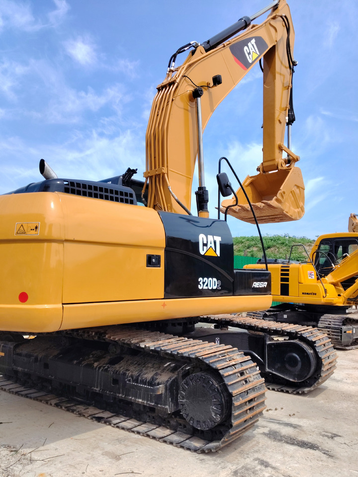 CATERPILLAR 320D2L CAT 320D 2 L WITH C7.1 ENGINE - Escavadora de rastos: foto 3 CATERPILLAR 320D2L CAT 320D 2 L WITH C7.1 ENGINE - Escavadora de rastos: foto 3