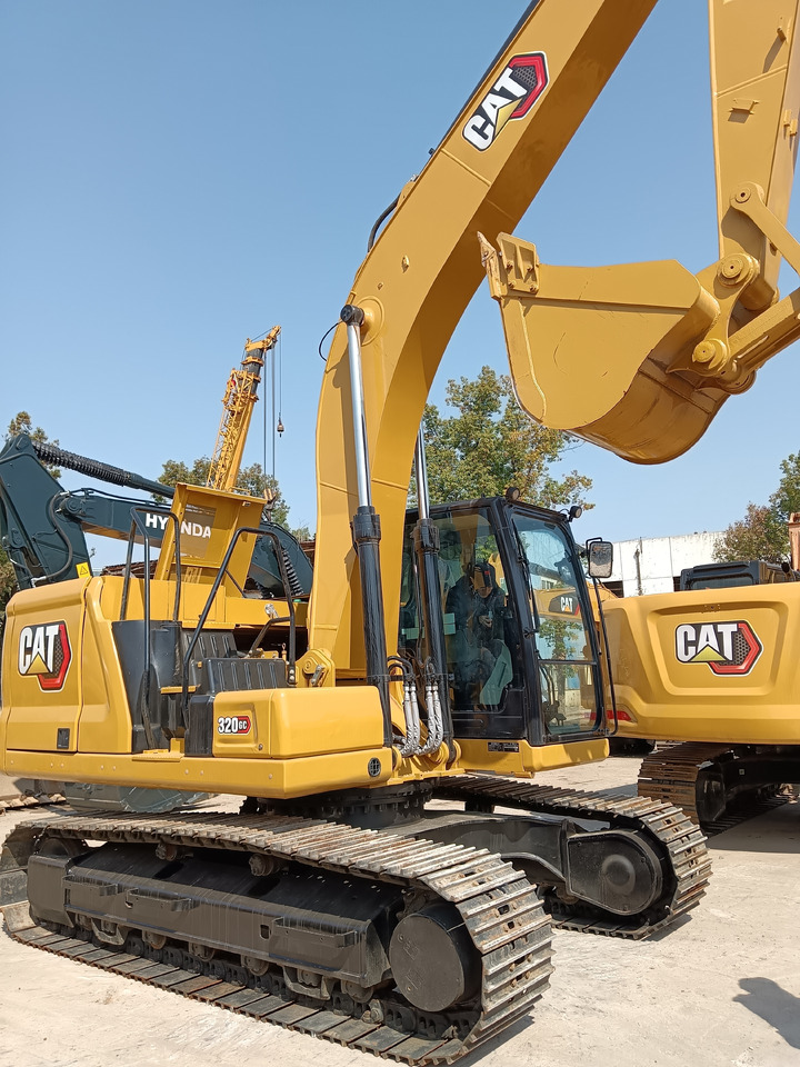 CATERPILLAR 320GC CAT 320 GC - Escavadora de rastos: foto 3 CATERPILLAR 320GC CAT 320 GC - Escavadora de rastos: foto 3