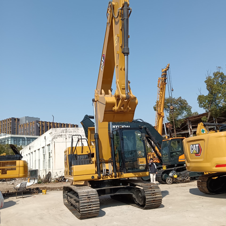 CATERPILLAR 320GC CAT 320 GC - Escavadora de rastos: foto 2 CATERPILLAR 320GC CAT 320 GC - Escavadora de rastos: foto 2