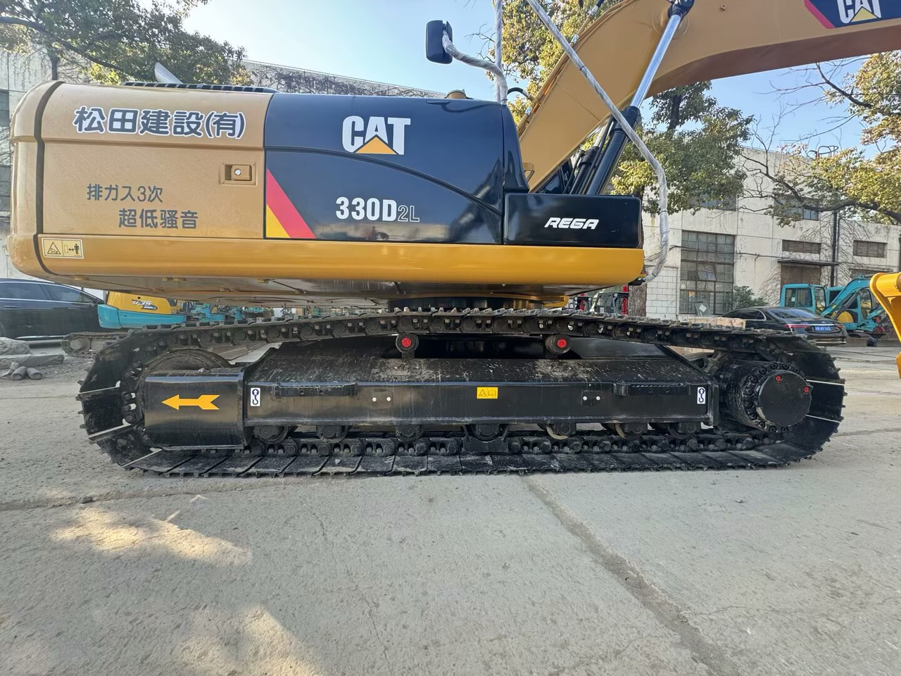 CATERPILLAR 330 D2 L - Escavadora de rastos: foto 1 CATERPILLAR 330 D2 L - Escavadora de rastos: foto 1