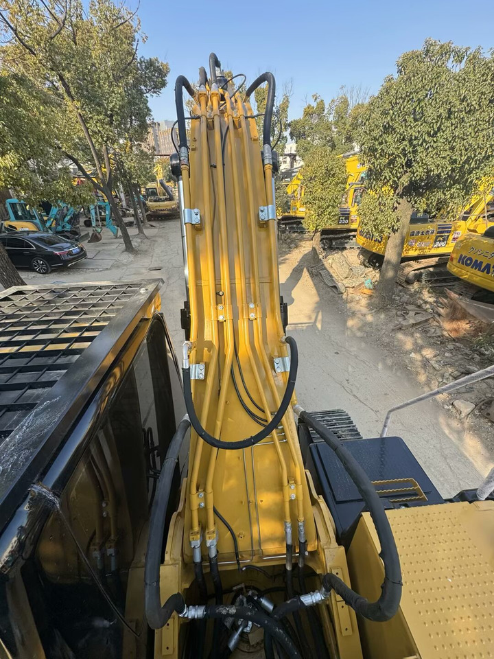 CATERPILLAR 330 D2 L - Escavadora de rastos: foto 5 CATERPILLAR 330 D2 L - Escavadora de rastos: foto 5