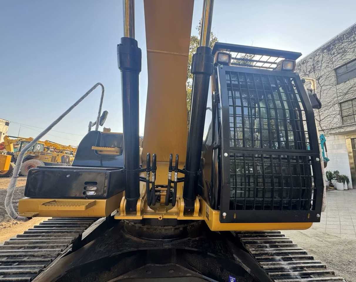 CATERPILLAR 330 D2 L - Escavadora de rastos: foto 4 CATERPILLAR 330 D2 L - Escavadora de rastos: foto 4