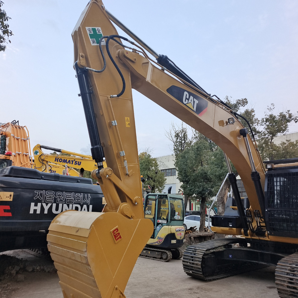 CATERPILLAR 330D2L CAT 330 D2 L - Escavadora de rastos: foto 3 CATERPILLAR 330D2L CAT 330 D2 L - Escavadora de rastos: foto 3