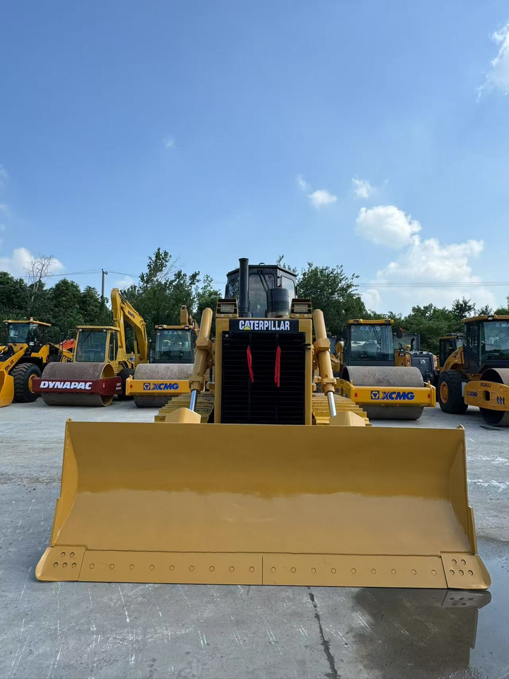 CATERPILLAR D6G CAT - Buldôzer: foto 4 CATERPILLAR D6G CAT - Buldôzer: foto 4