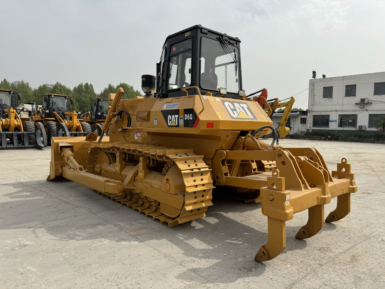 Buldôzer CATERPILLAR D6G CAT: foto 1