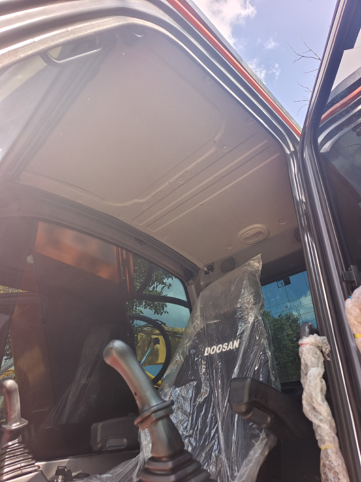 DOOSAN DX 225 LCA - Escavadora de rastos: foto 5 DOOSAN DX 225 LCA - Escavadora de rastos: foto 5