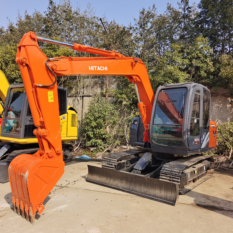 HITACHI ZAXIS 70 ZX70 - Mini escavadeira: foto 1 HITACHI ZAXIS 70 ZX70 - Mini escavadeira: foto 1