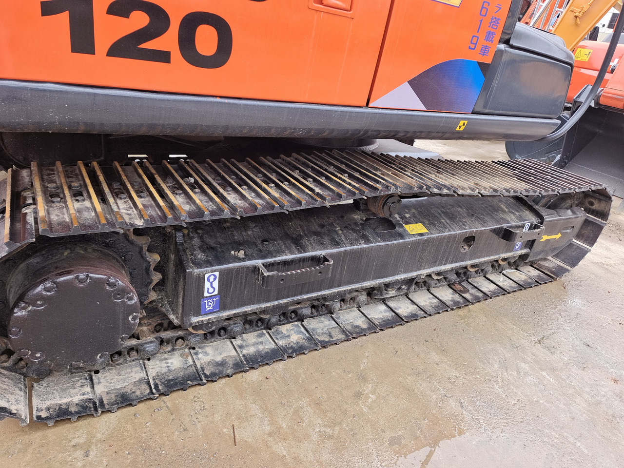 HITACHI ZX120 - Escavadora de rastos: foto 3 HITACHI ZX120 - Escavadora de rastos: foto 3