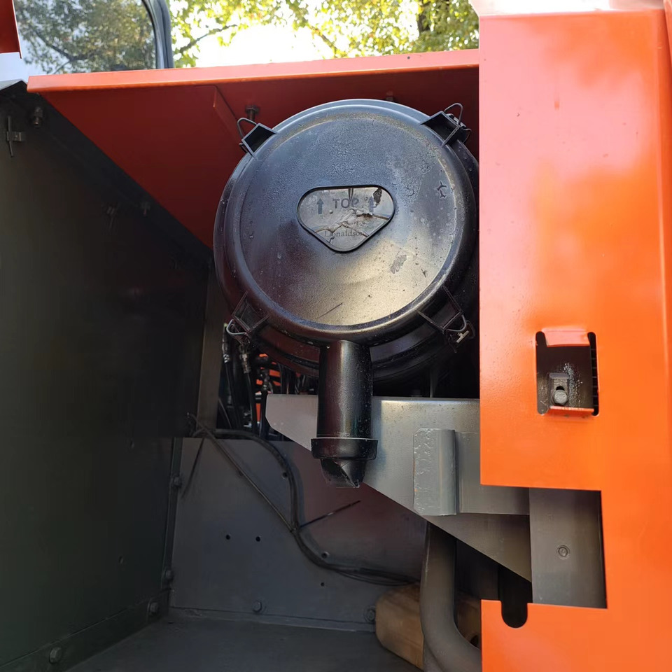 HITACHI ZX200-3 ZX200-3G ZX200 - Escavadora de rastos: foto 5 HITACHI ZX200-3 ZX200-3G ZX200 - Escavadora de rastos: foto 5