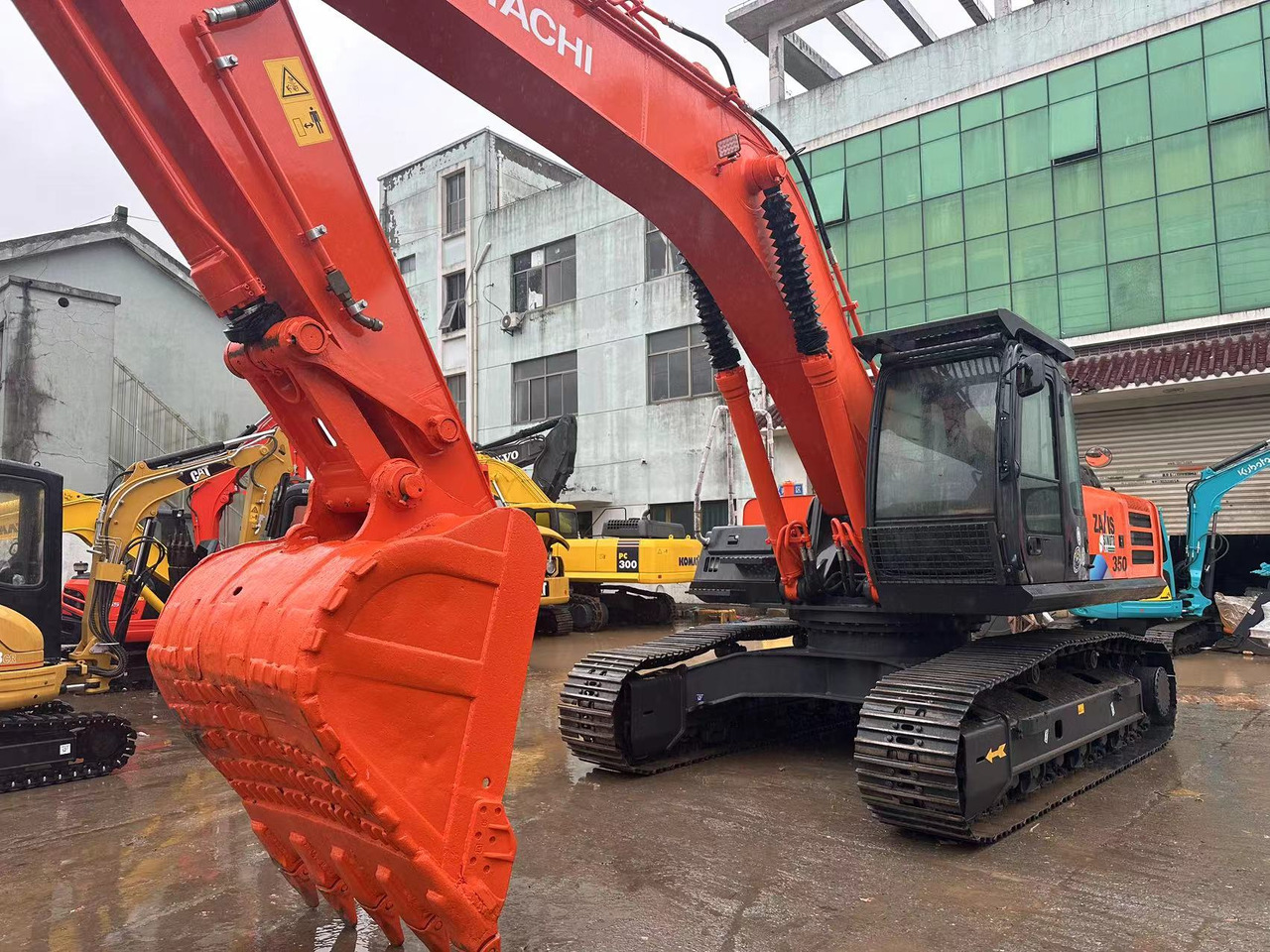HITACHI ZX350 - Escavadora de rastos: foto 5 HITACHI ZX350 - Escavadora de rastos: foto 5
