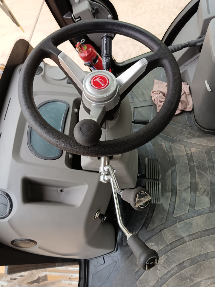 JCB 4CX 3CX 4*4 DRIVE - Retroescavadeira: foto 2 JCB 4CX 3CX 4*4 DRIVE - Retroescavadeira: foto 2