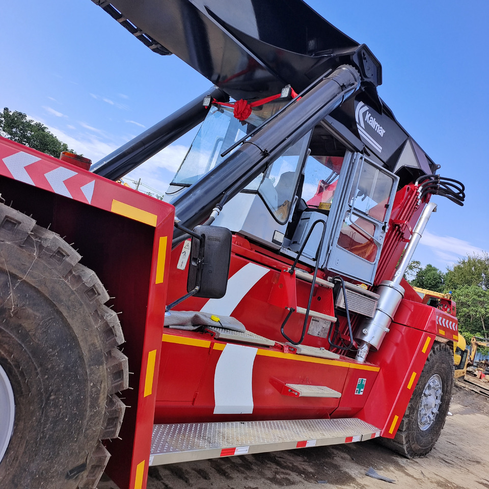 KALMAR DRF450 45 TON REACH STACKER DRT450 DRU450 DRD 450 - Reachstacker porta contentores: foto 3 KALMAR DRF450 45 TON REACH STACKER DRT450 DRU450 DRD 450 - Reachstacker porta contentores: foto 3