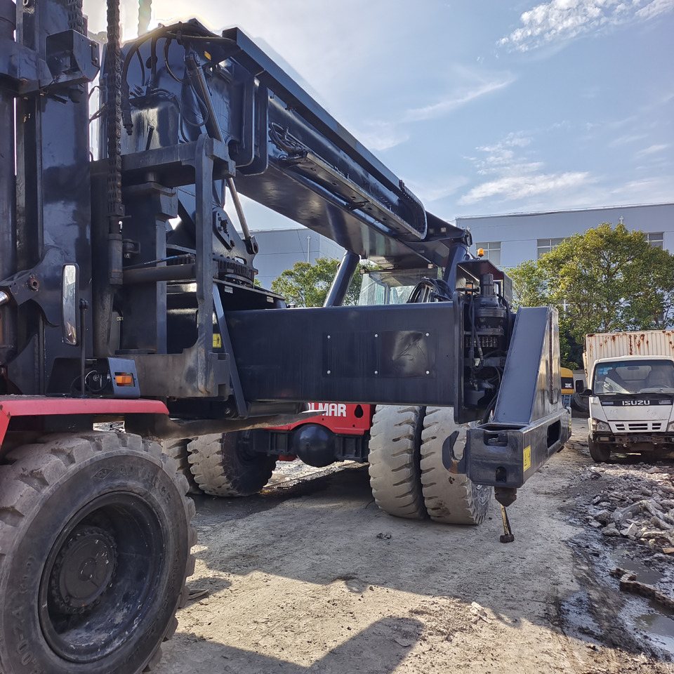 KALMAR DRT450 - Reachstacker porta contentores: foto 3 KALMAR DRT450 - Reachstacker porta contentores: foto 3