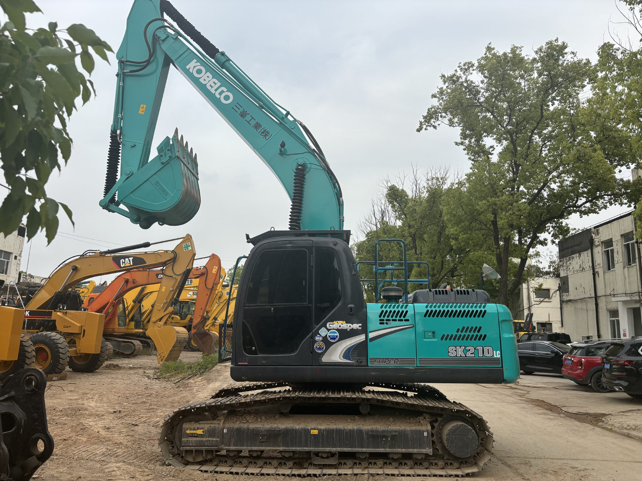 KOBELCO SK 210 LC - Escavadora de rastos: foto 1 KOBELCO SK 210 LC - Escavadora de rastos: foto 1