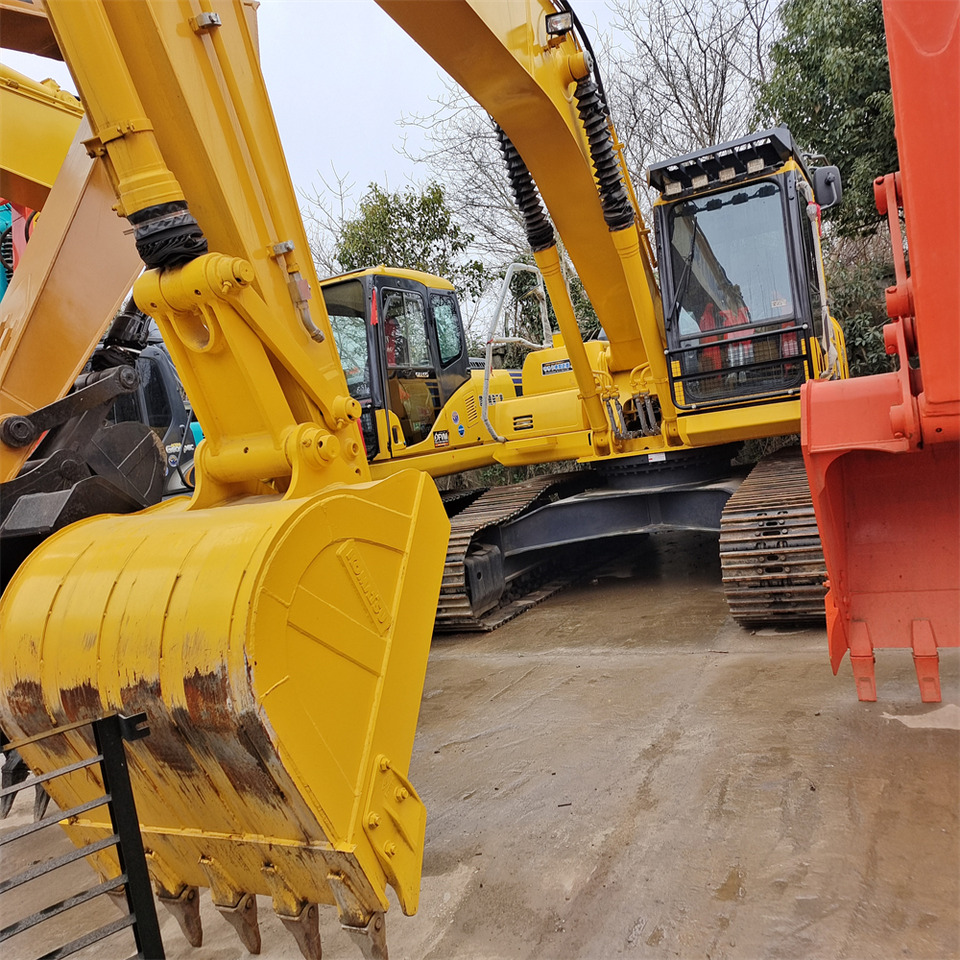 KOMATSU PC 210 LC - 8 - Escavadora de rastos: foto 2 KOMATSU PC 210 LC - 8 - Escavadora de rastos: foto 2