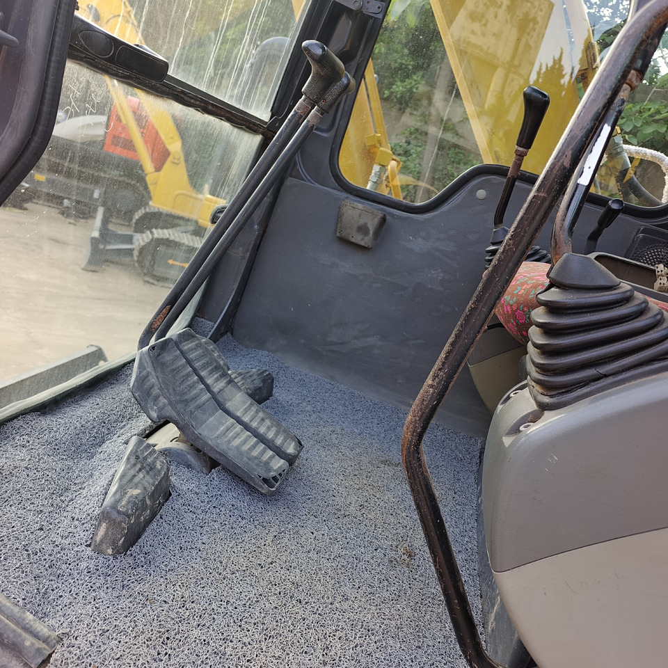 KOMATSU PC 60 - Mini escavadeira: foto 4 KOMATSU PC 60 - Mini escavadeira: foto 4