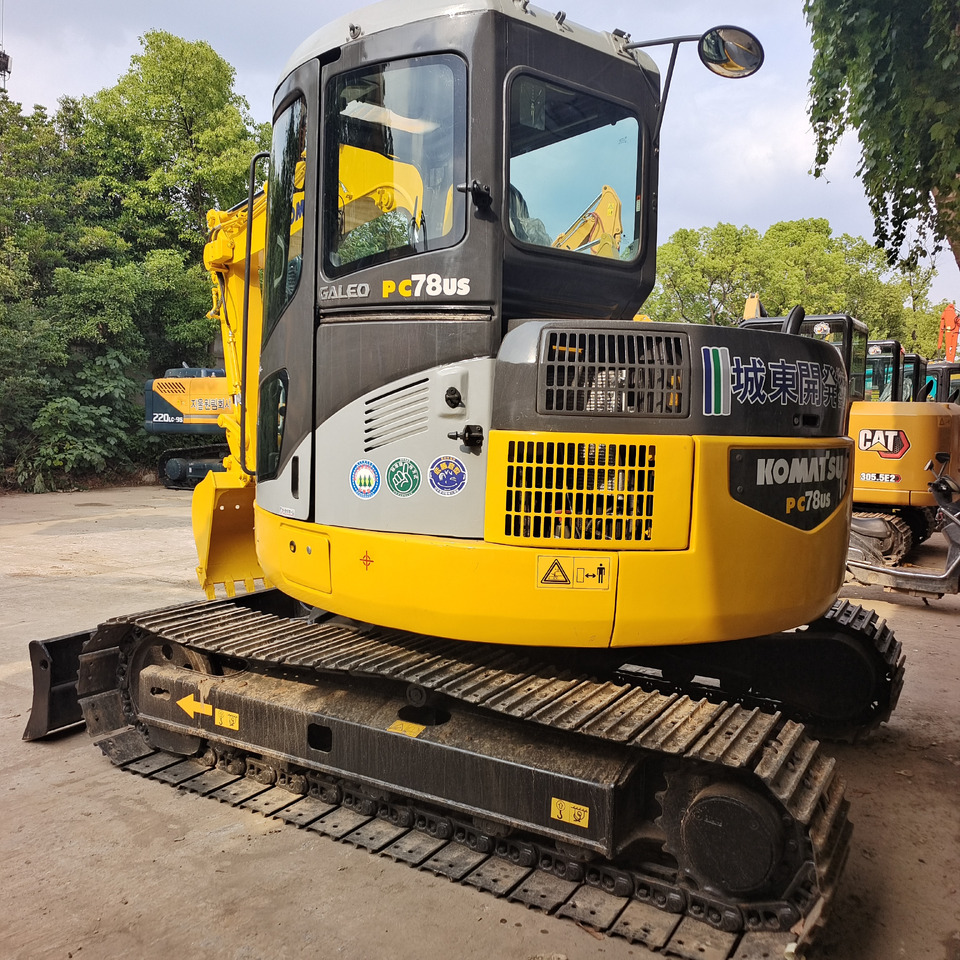 KOMATSU PC 78 US - Mini escavadeira: foto 1 KOMATSU PC 78 US - Mini escavadeira: foto 1