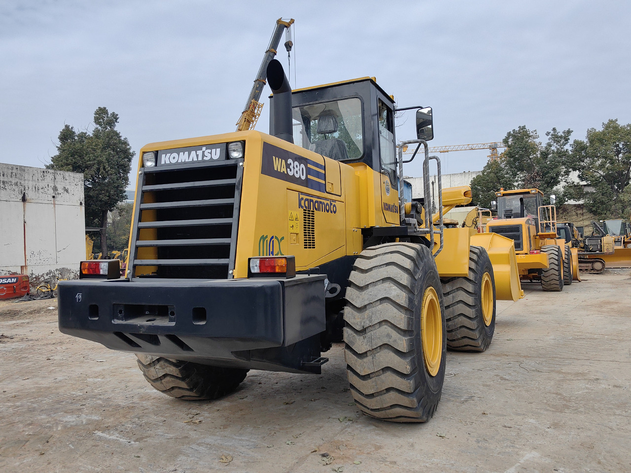 KOMATSU WA380-3 - Escavadora de rastos: foto 5 KOMATSU WA380-3 - Escavadora de rastos: foto 5