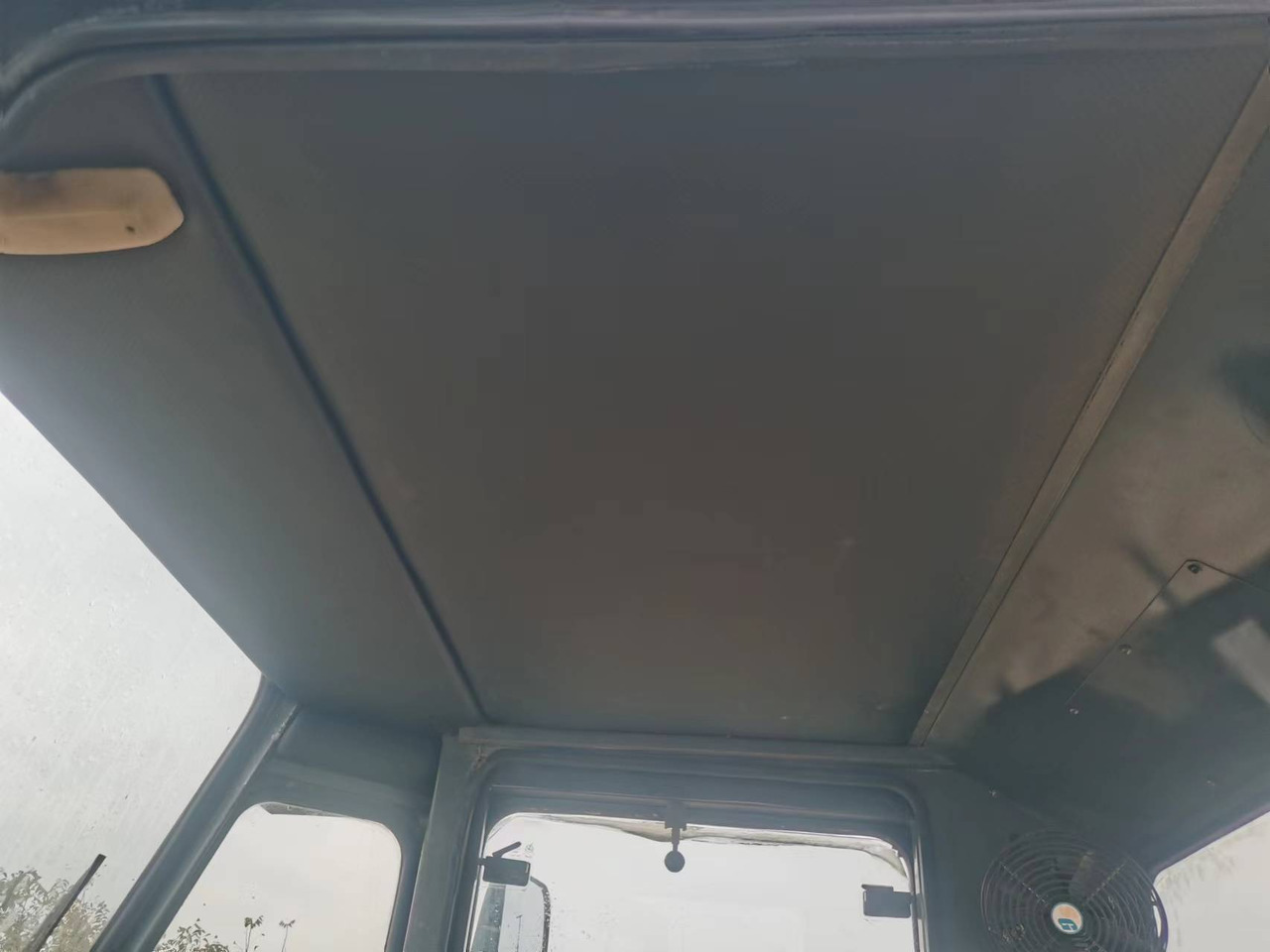 KOMATSU WA380 - Pá carregadora de rodas: foto 4 KOMATSU WA380 - Pá carregadora de rodas: foto 4