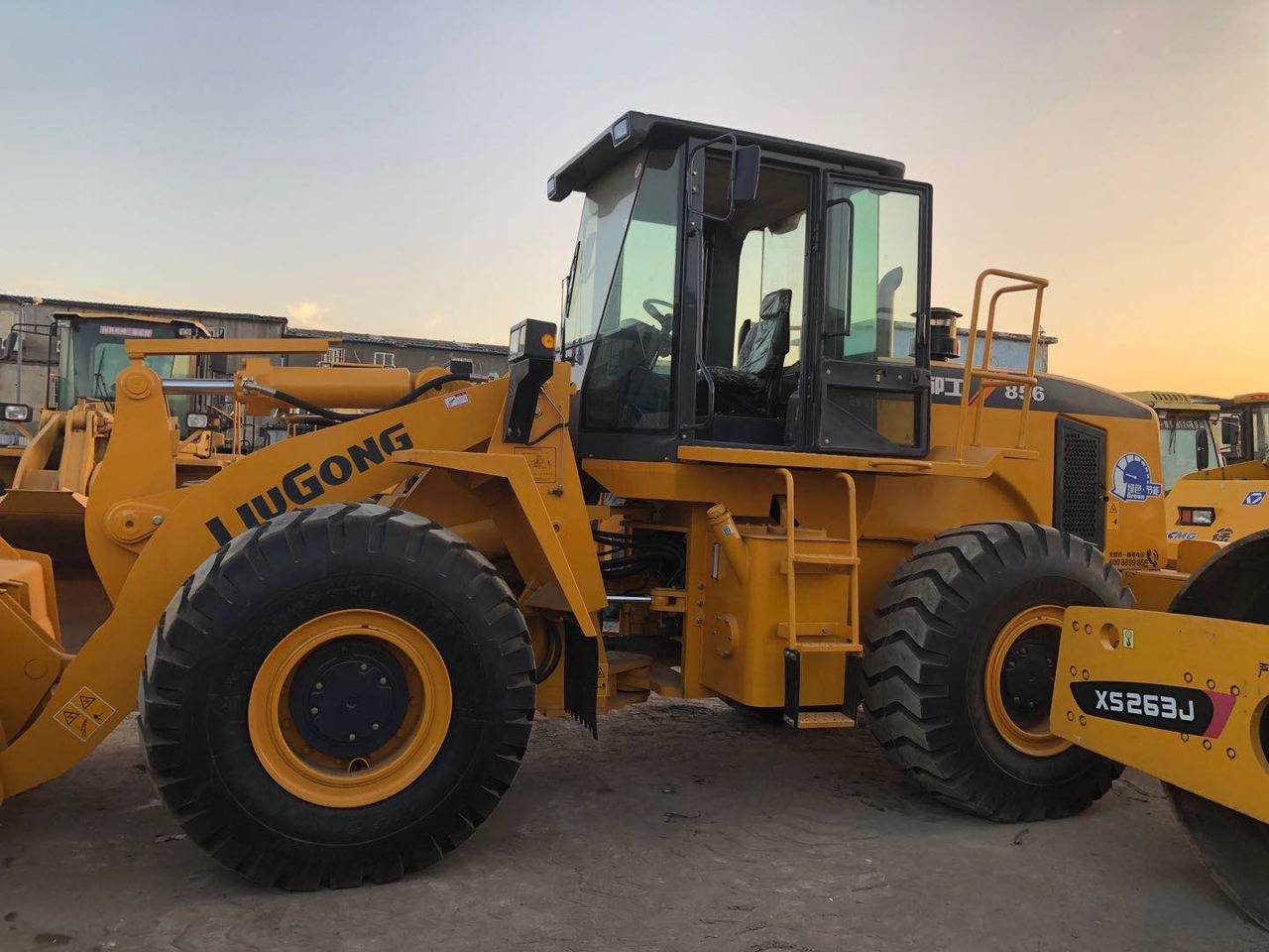 LIUGONG 856 used lugong 856H wheel loader - Pá carregadora de rodas: foto 3 LIUGONG 856 used lugong 856H wheel loader - Pá carregadora de rodas: foto 3