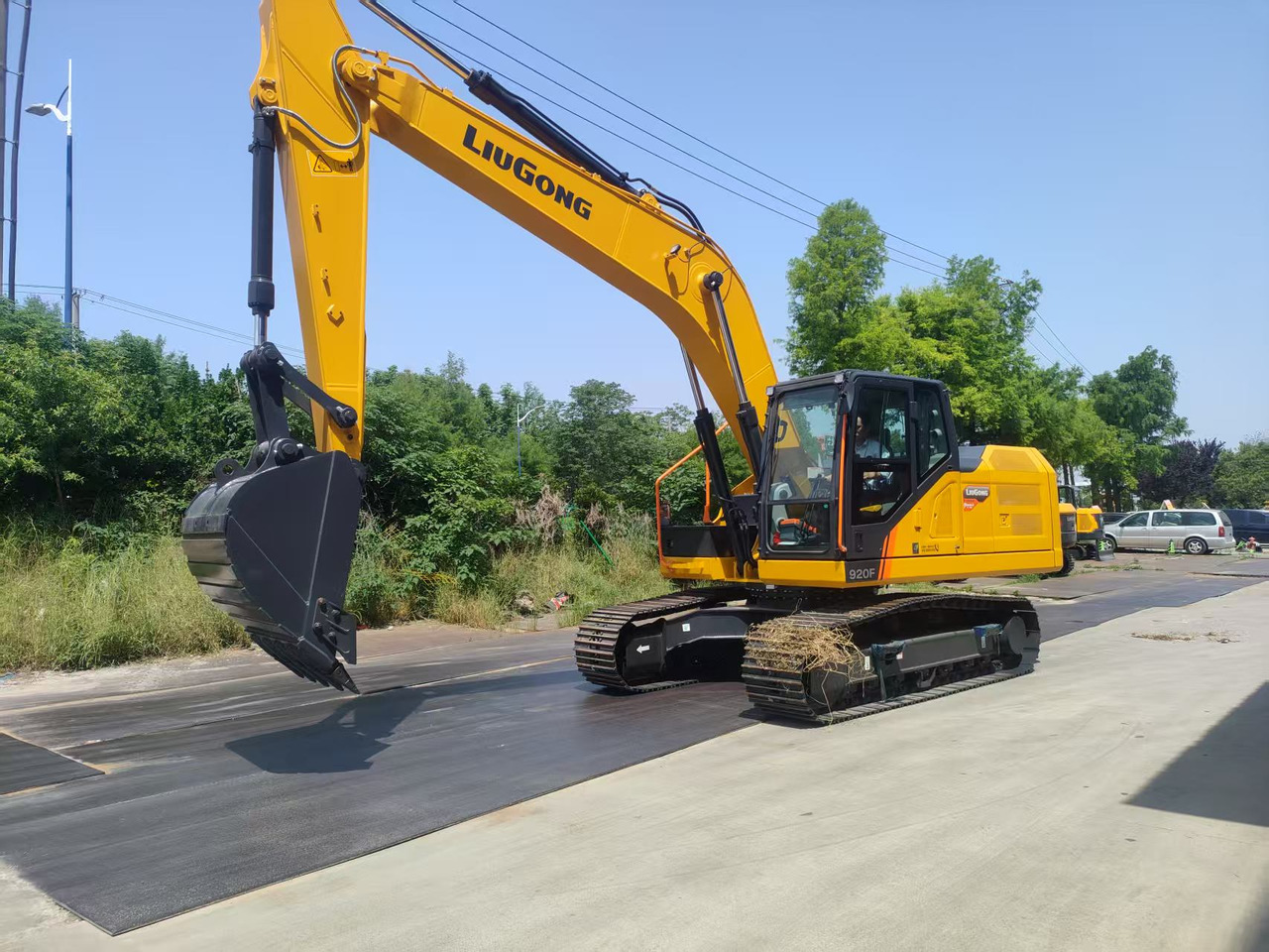 LIUGONG 920FG4 100% Brand New 21.5 TON 20 TON - Escavadora de rastos: foto 5 LIUGONG 920FG4 100% Brand New 21.5 TON 20 TON - Escavadora de rastos: foto 5