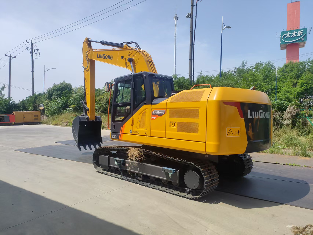 LIUGONG 920FG4 100% Brand New 21.5 TON 20 TON - Escavadora de rastos: foto 1 LIUGONG 920FG4 100% Brand New 21.5 TON 20 TON - Escavadora de rastos: foto 1