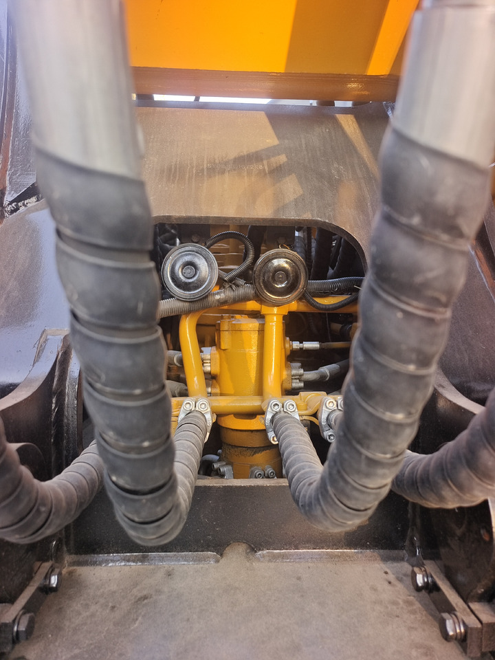 SANY 215H 215C - Escavadora de rastos: foto 5 SANY 215H 215C - Escavadora de rastos: foto 5