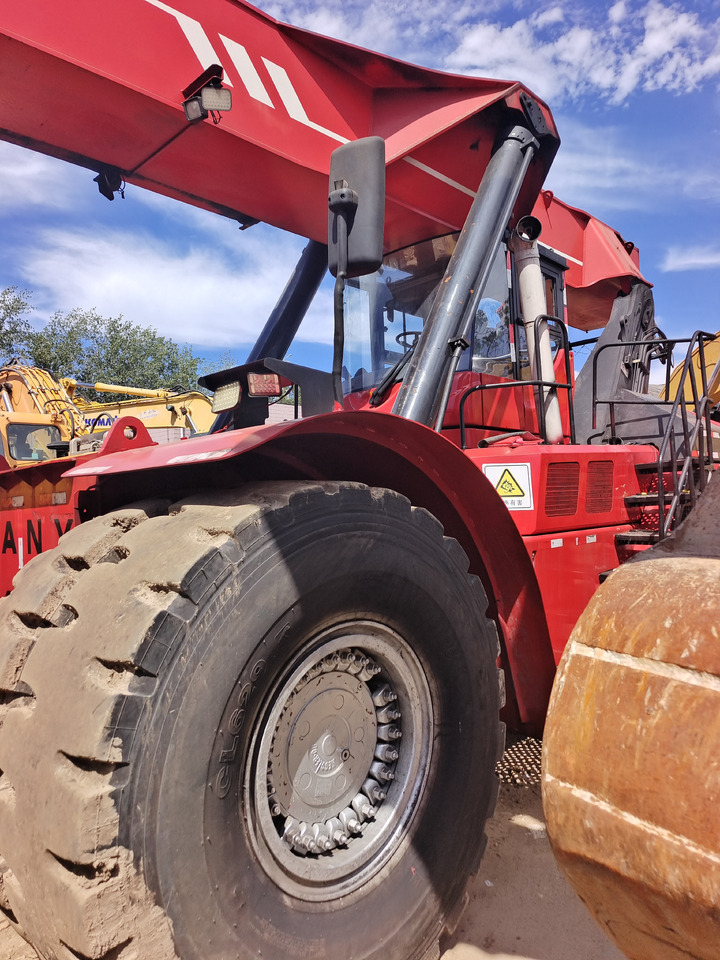 SANY SRSC45C23 45 TON - Reachstacker porta contentores: foto 4 SANY SRSC45C23 45 TON - Reachstacker porta contentores: foto 4