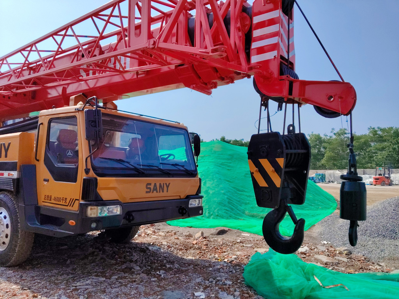 SANY STC800 80 TON - Grua móvel: foto 2 SANY STC800 80 TON - Grua móvel: foto 2