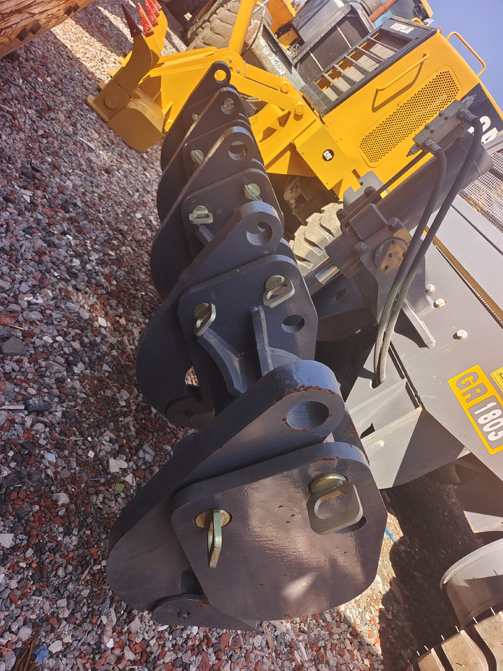 XCMG GR1803 WITH RIPPER - Motoniveladora: foto 2 XCMG GR1803 WITH RIPPER - Motoniveladora: foto 2