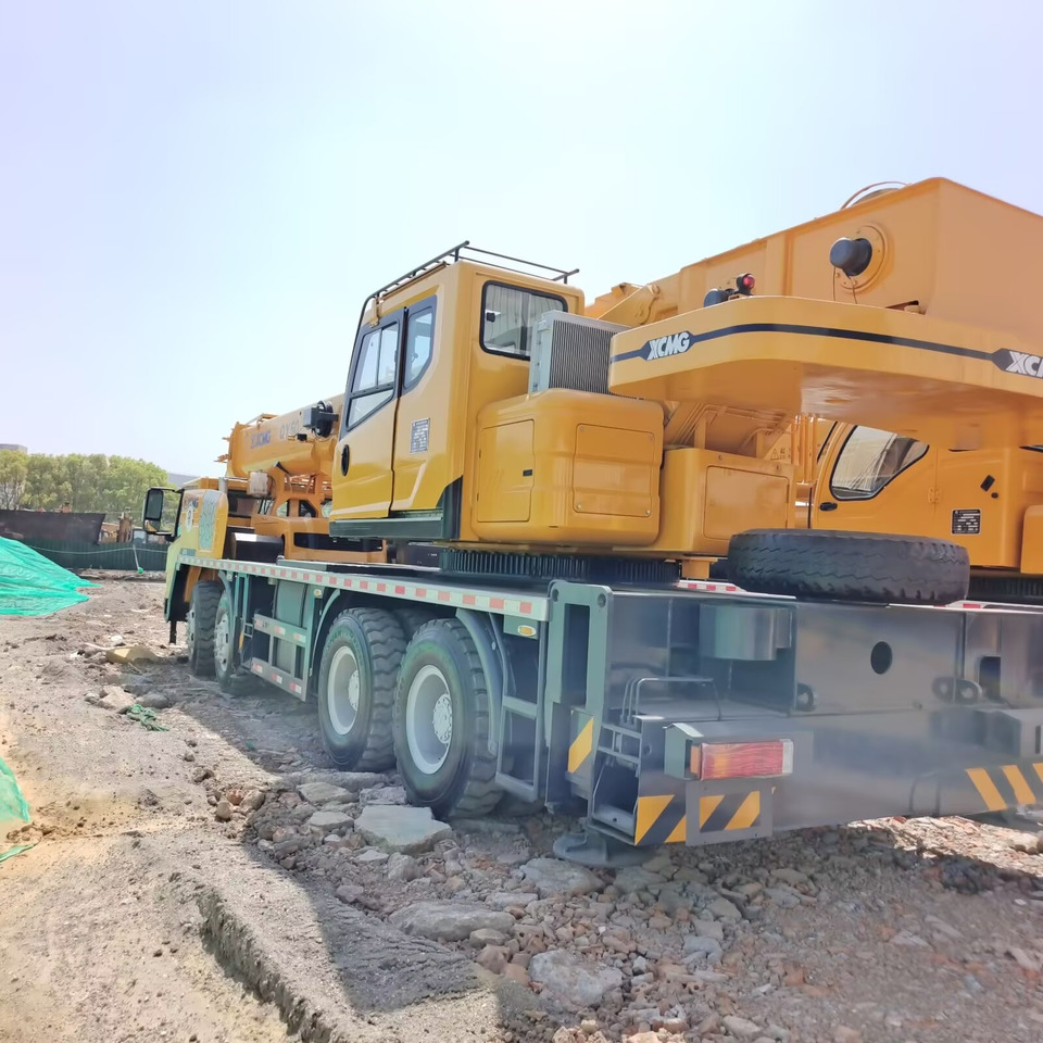 XCMG QY50KC 50 TON TRUCK CRANE - Grua móvel: foto 3 XCMG QY50KC 50 TON TRUCK CRANE - Grua móvel: foto 3