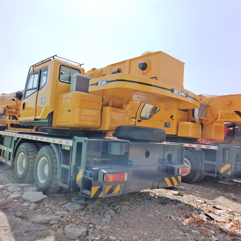 XCMG QY50KC 50 TON TRUCK CRANE - Grua móvel: foto 2 XCMG QY50KC 50 TON TRUCK CRANE - Grua móvel: foto 2