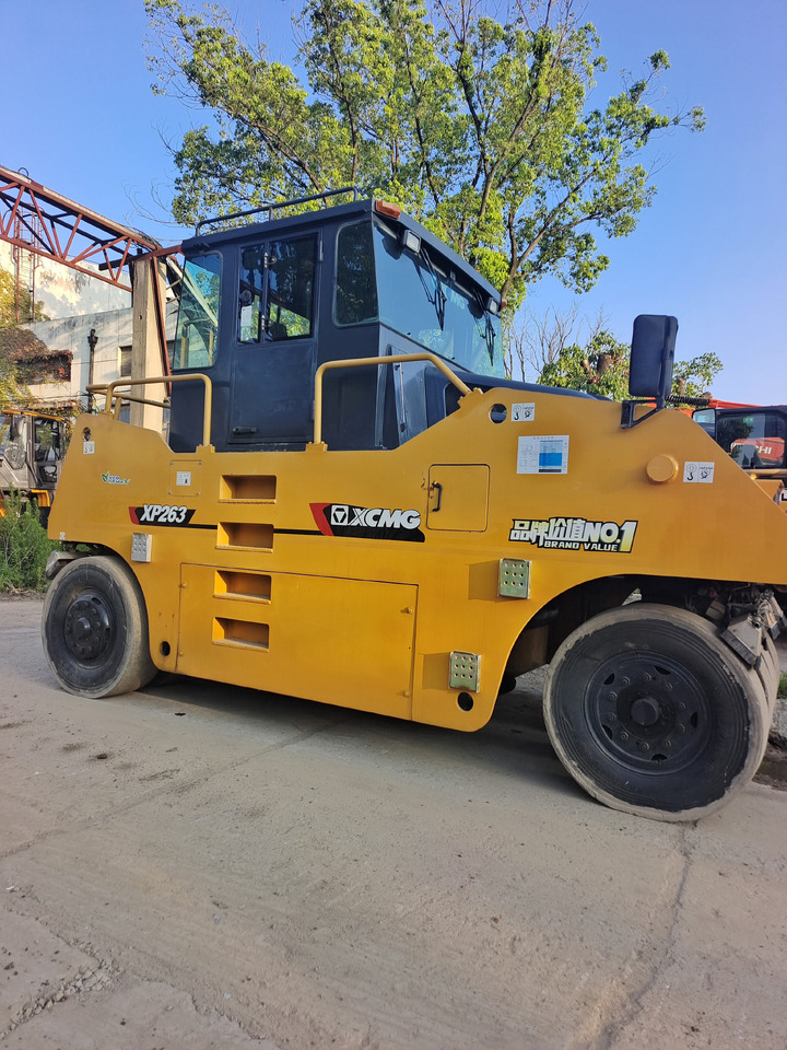 XCMG XP263 - Compactador de pneus: foto 3 XCMG XP263 - Compactador de pneus: foto 3