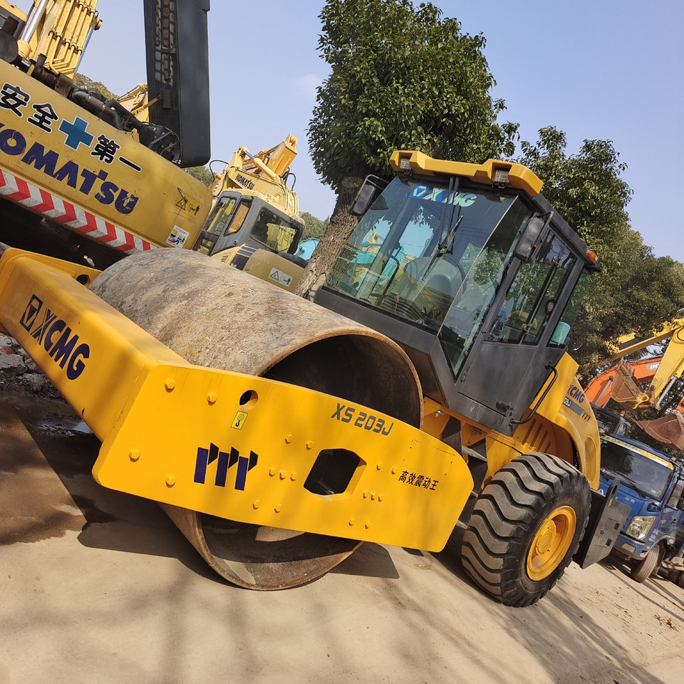 XCMG XS203J - Compactador de asfalto: foto 4 XCMG XS203J - Compactador de asfalto: foto 4
