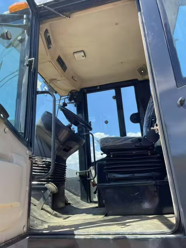 XCMG XS222J XS223J XS263J - Compactador de asfalto: foto 2 XCMG XS222J XS223J XS263J - Compactador de asfalto: foto 2