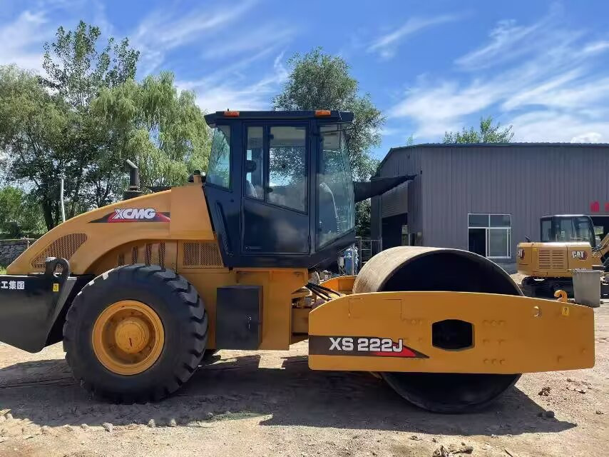 XCMG XS222J XS223J XS263J - Compactador de asfalto: foto 3 XCMG XS222J XS223J XS263J - Compactador de asfalto: foto 3