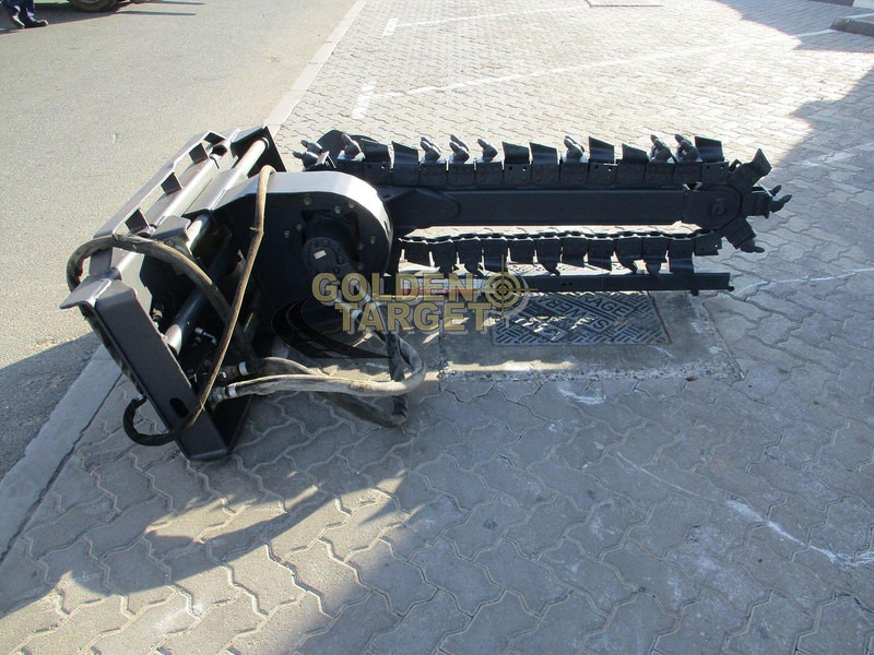 Pá carregadora Bobcat LT 414: foto 1