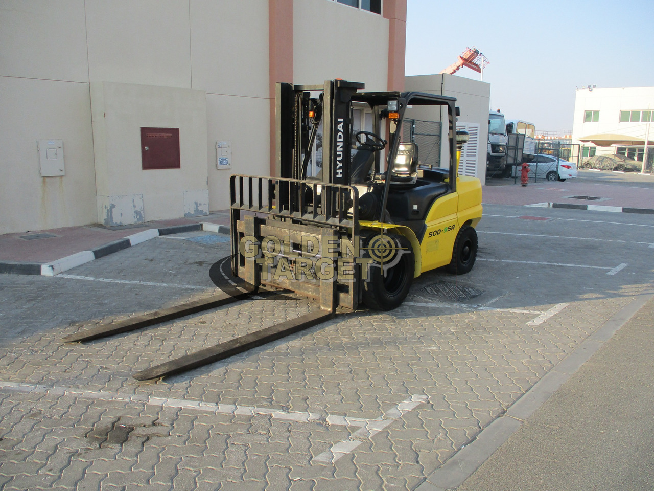 HYUNDAI 50D-9SA Forklift - Empilhadeira a diesel: foto 2 HYUNDAI 50D-9SA Forklift - Empilhadeira a diesel: foto 2