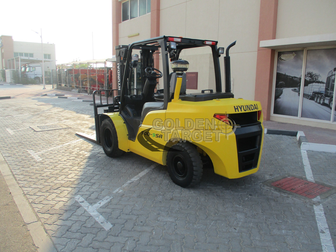 HYUNDAI 50D-9SA Forklift - Empilhadeira a diesel: foto 4 HYUNDAI 50D-9SA Forklift - Empilhadeira a diesel: foto 4