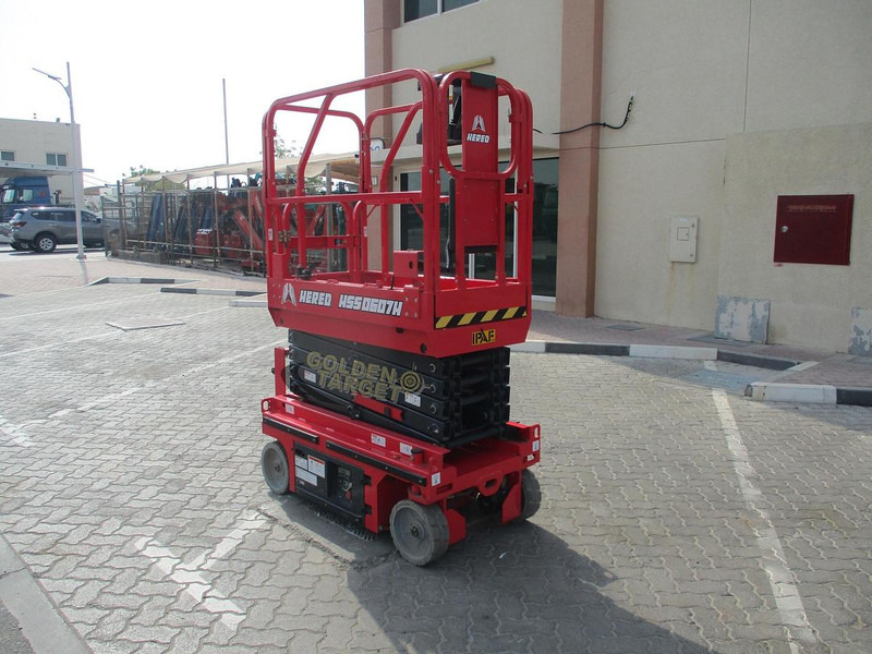 Hered HSS0607H Hydraulic Scissor Lift - Plataforma aérea: foto 1 Hered HSS0607H Hydraulic Scissor Lift - Plataforma aérea: foto 1