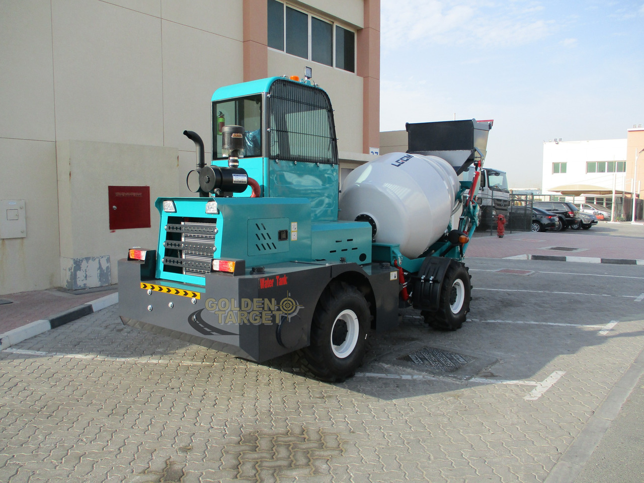 LGCM H15 Self Loading Mixer - Camião betoneira: foto 4 LGCM H15 Self Loading Mixer - Camião betoneira: foto 4