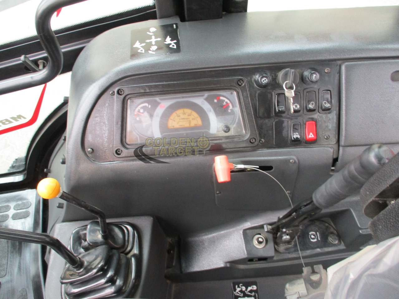 Retroescavadeira novo MANITOU MBL-X-920 BACKHOE LOADER: foto 16