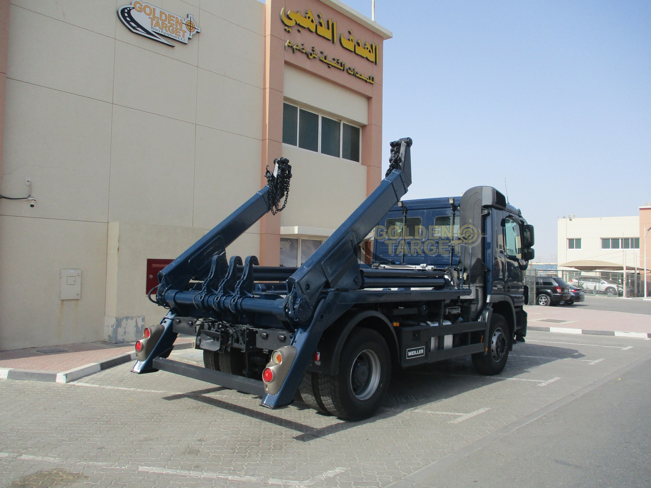 MERCEDES-BENZ Actros 1836 4x2 Skip Loader - Camião multibenne: foto 3 MERCEDES-BENZ Actros 1836 4x2 Skip Loader - Camião multibenne: foto 3