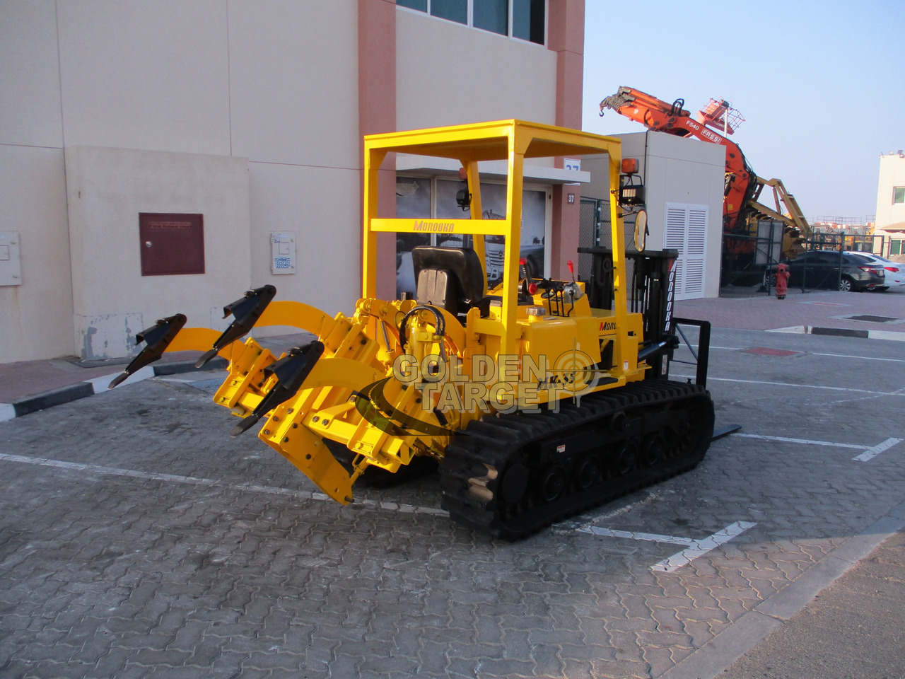 Morooka MK35 Tracks Forklift - Empilhadeira a diesel: foto 3 Morooka MK35 Tracks Forklift - Empilhadeira a diesel: foto 3