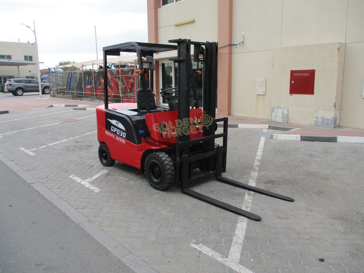 RIPPA GPD30 3 Electric Forklift - Empilhadeira elétrica: foto 1 RIPPA GPD30 3 Electric Forklift - Empilhadeira elétrica: foto 1