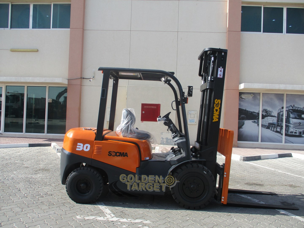 SOCMA HNF-30 Forklift - Empilhadeira a diesel: foto 5 SOCMA HNF-30 Forklift - Empilhadeira a diesel: foto 5
